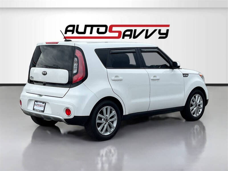2017 Kia Soul +
