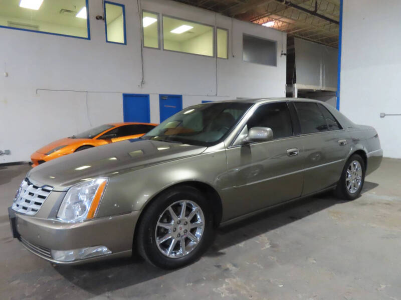 2011 Cadillac DTS Luxury Collection
