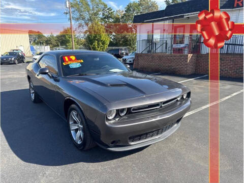 2019 Dodge Challenger SXT