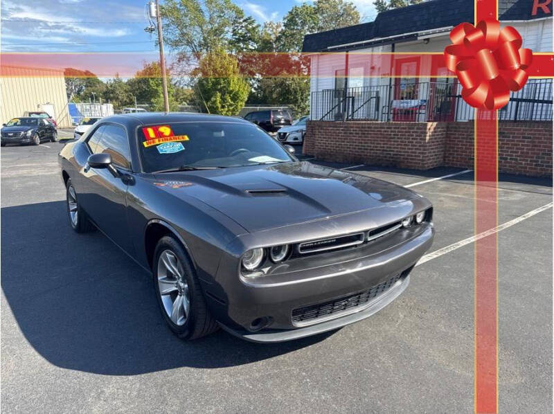2019 Dodge Challenger SXT