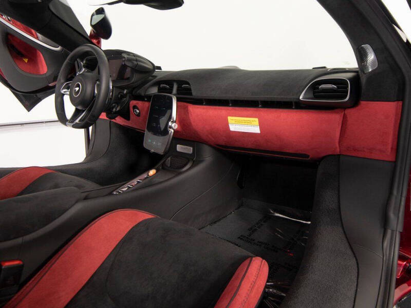2026 McLaren Artura Spider