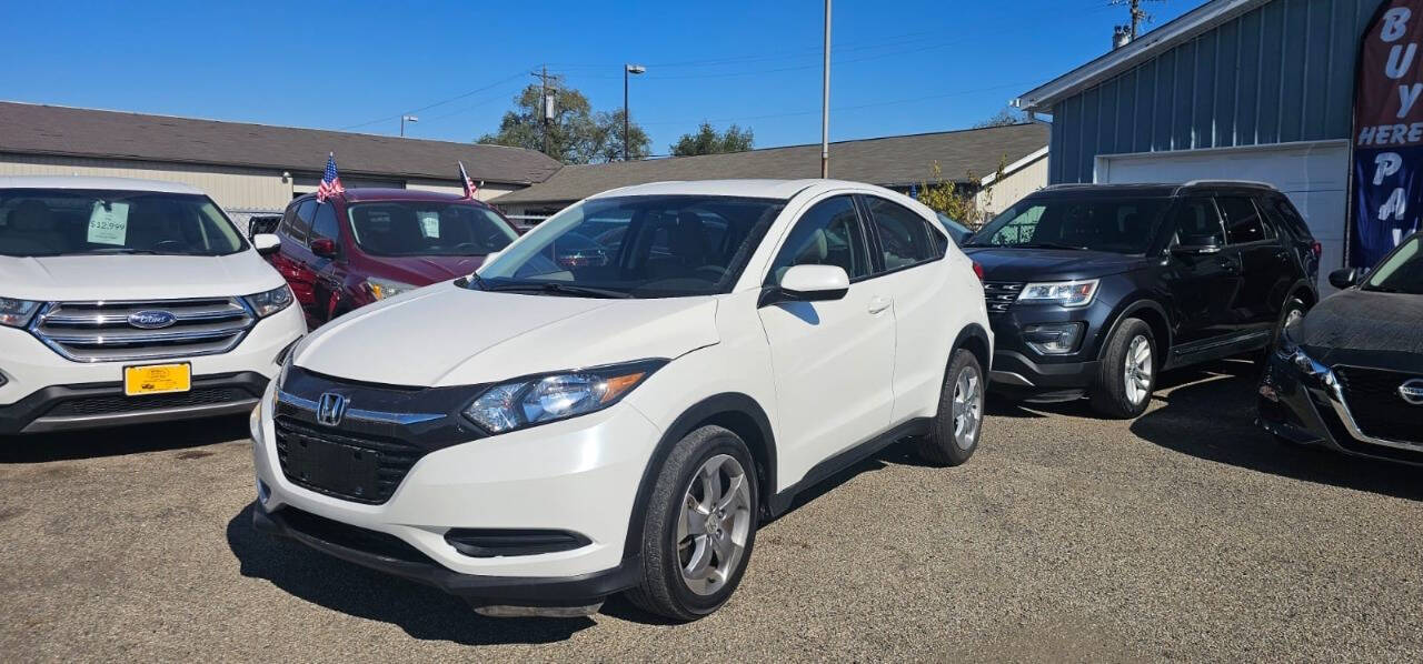 2018 Honda HR-V for sale at URIEL's AUTOMOTIVE LLC in Middletown, OH