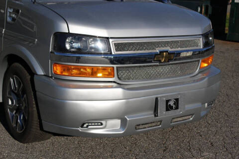 2025 Chevrolet Express 2500