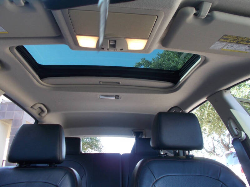 2012 Nissan Rogue SV w/SL Package
