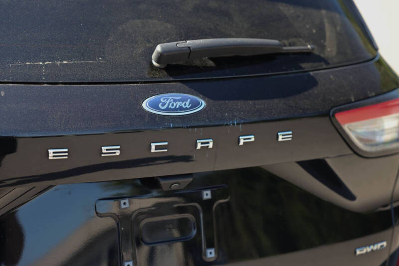 2022 Ford Escape SE