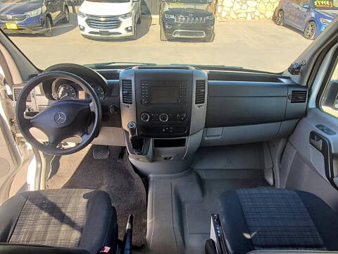 2014 Mercedes-Benz Sprinter 2500