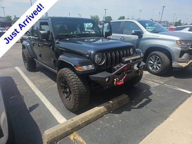 2025 Jeep Gladiator NightHawk