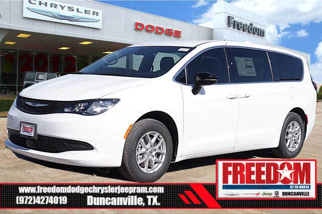 2025 Chrysler Voyager LX