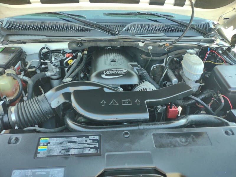 2005 Chevrolet Tahoe LS