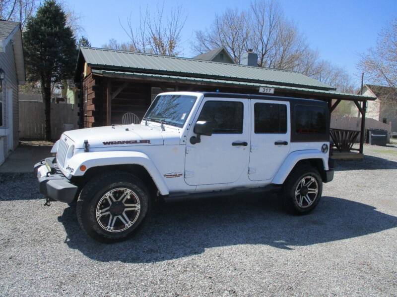 2015 Jeep Wrangler Unlimited for sale at PENDLETON PIKE AUTO SALES in Ingalls IN