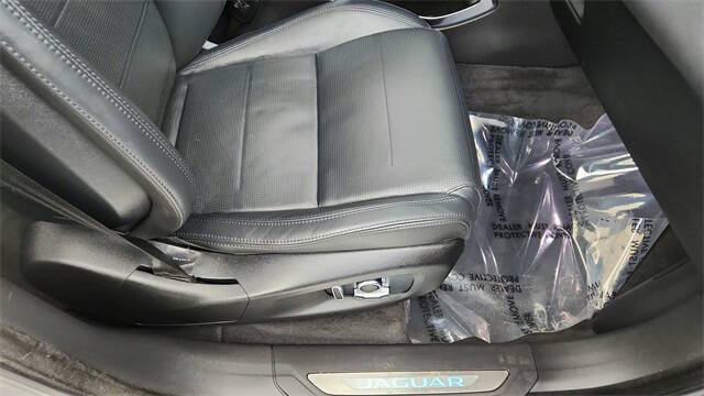 2022 Jaguar F-PACE SVR