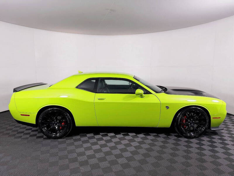 2015 Dodge Challenger SRT Hellcat