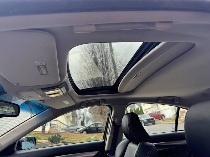 2012 Acura TL SH-AWD w/Advance