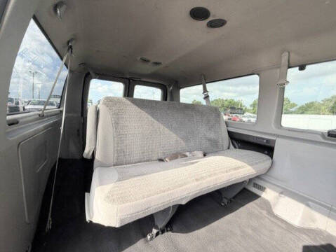 2001 Ford E-Series