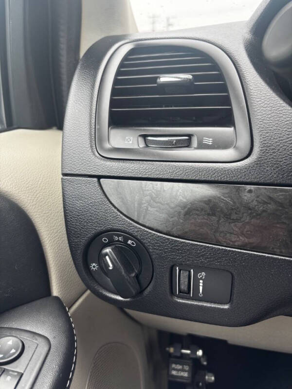 2016 Dodge Grand Caravan SXT