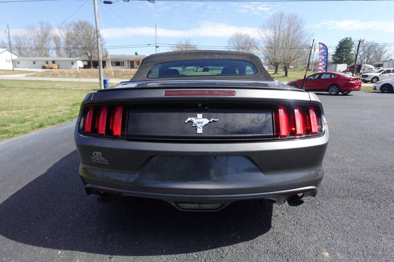 2017 Ford Mustang V6