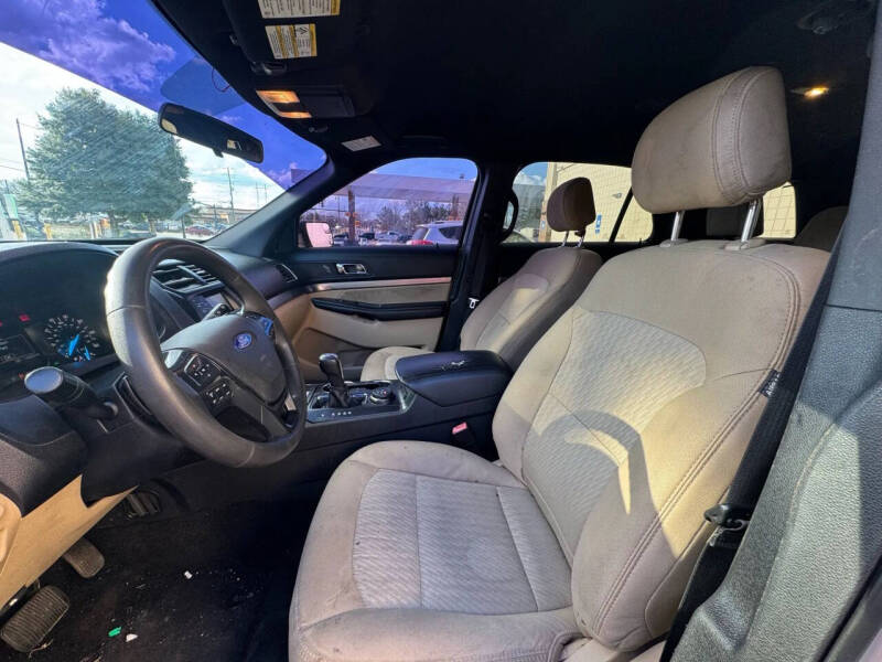 2017 Ford Explorer