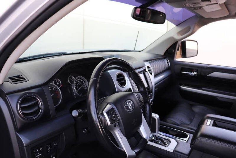 2014 Toyota Tundra Platinum