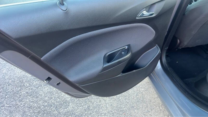 2018 Chevrolet Cruze LT Auto