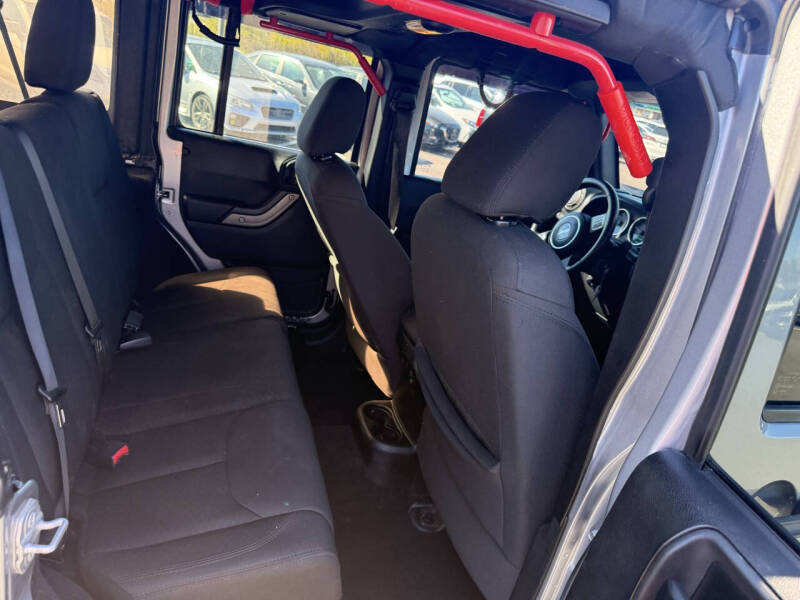 2015 Jeep Wrangler Unlimited Sport