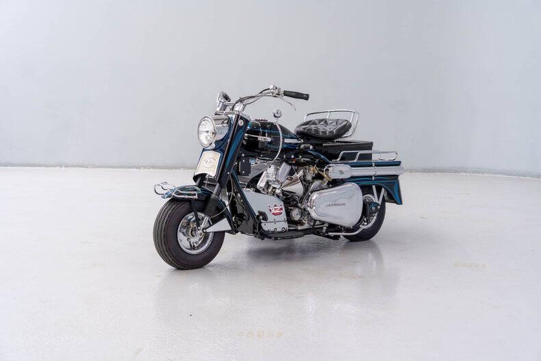 1963 Cushman Silver Eagle
