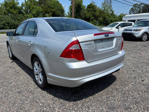 2012 Ford Fusion SE