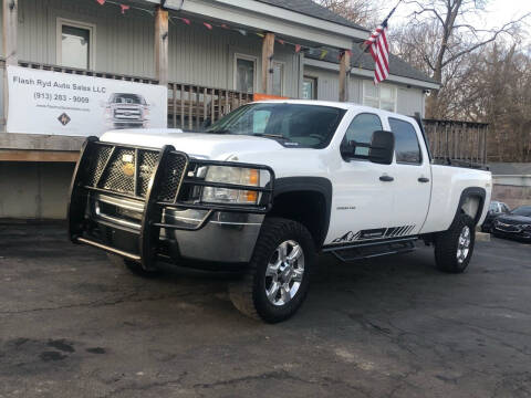 2011 Chevrolet Silverado 2500HD for sale at Flash Ryd Auto Sales in Kansas City KS