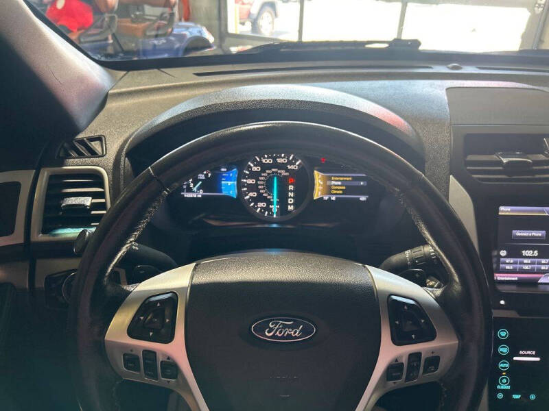 2013 Ford Explorer Sport