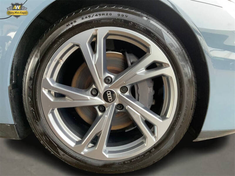 2023 Audi e-tron GT quattro Premium Plus