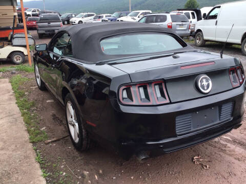 2013 Ford Mustang V6