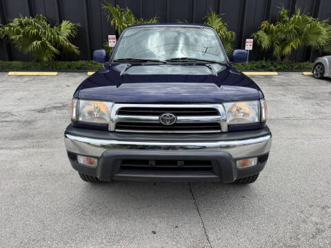 2000 Toyota 4Runner SR5