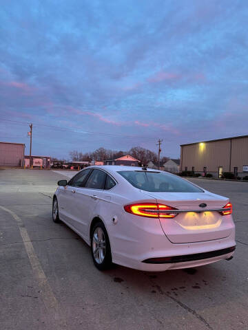 2018 Ford Fusion Hybrid SE