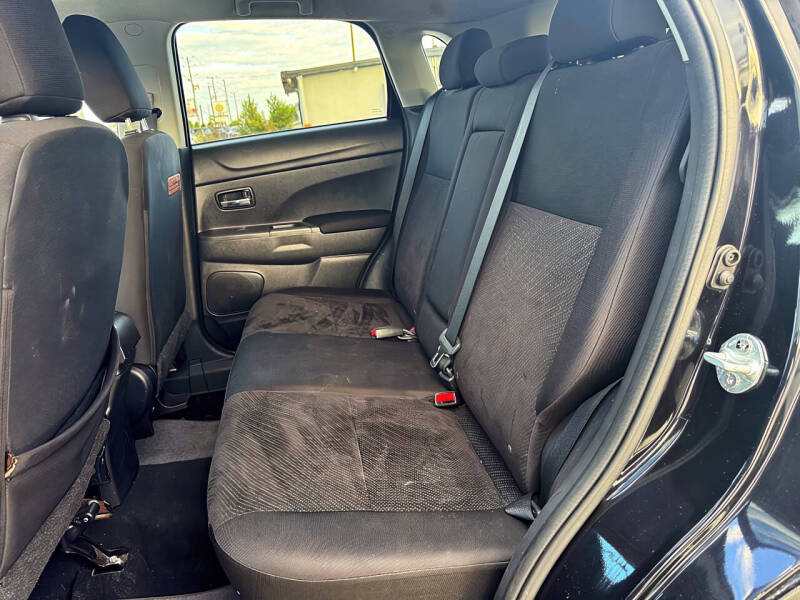 2013 Mitsubishi Outlander Sport SE