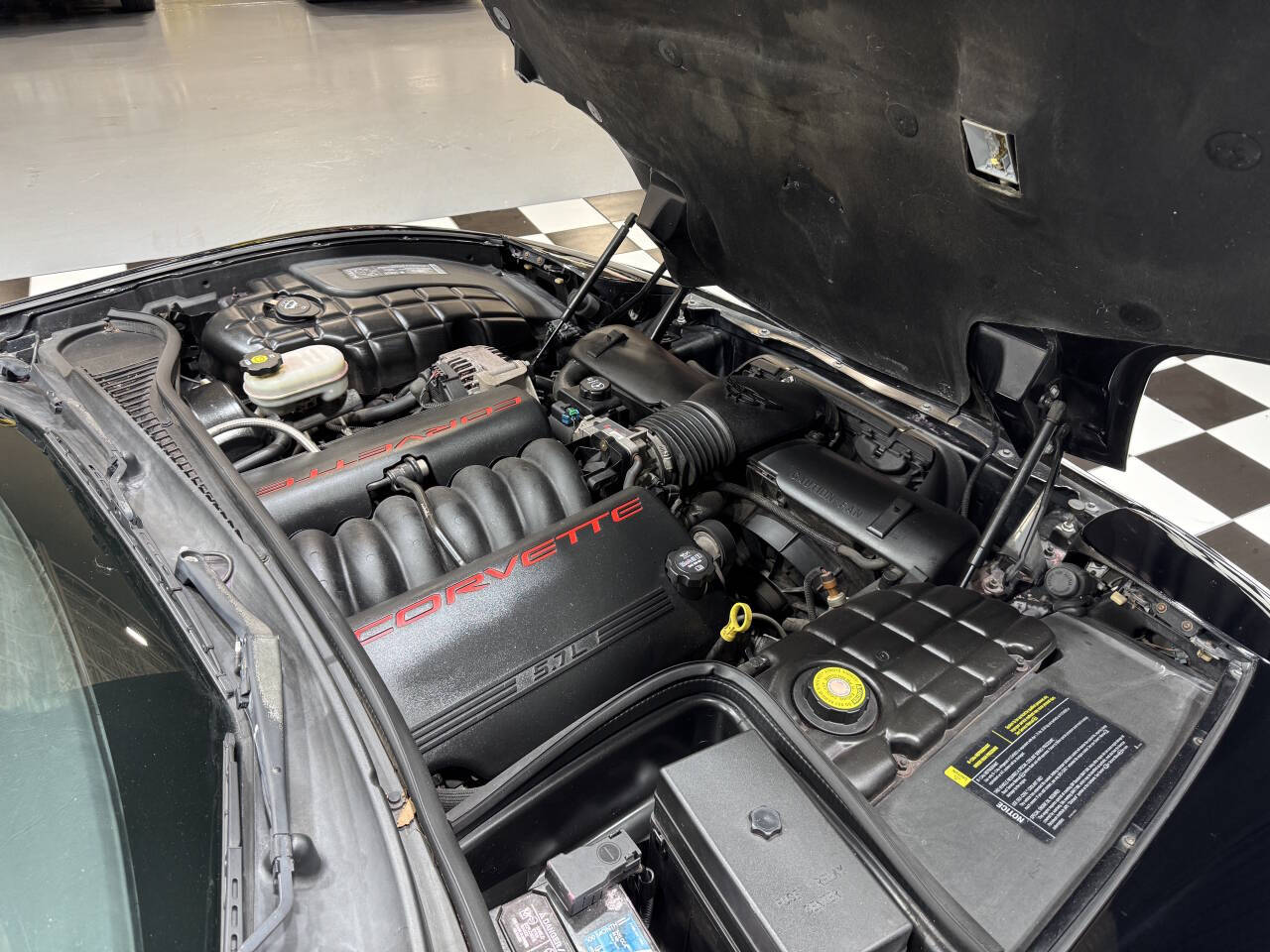 2004 Chevrolet Corvette 4
