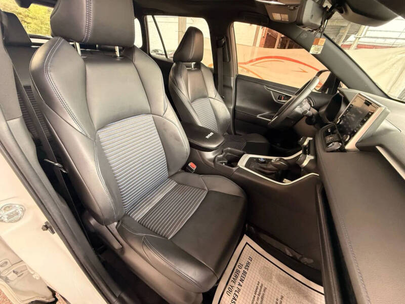 2021 Toyota RAV4 Hybrid XSE