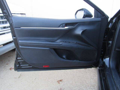 2023 Toyota Camry SE Nightshade