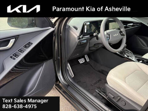 2025 Kia Niro EX Touring