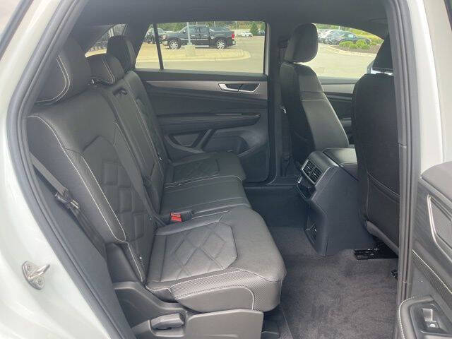 2026 Volkswagen Atlas Cross Sport SE