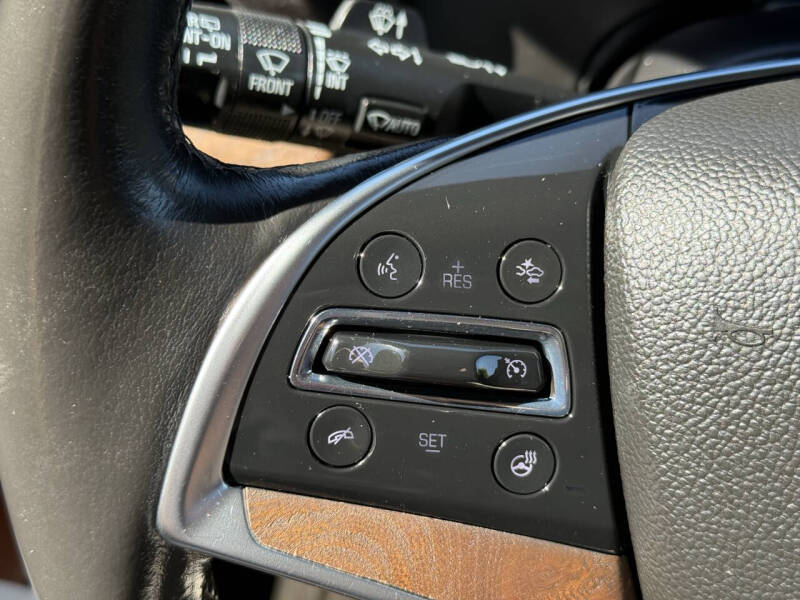 2017 Cadillac Escalade Luxury