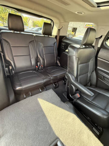 2017 GMC Acadia SLT-1