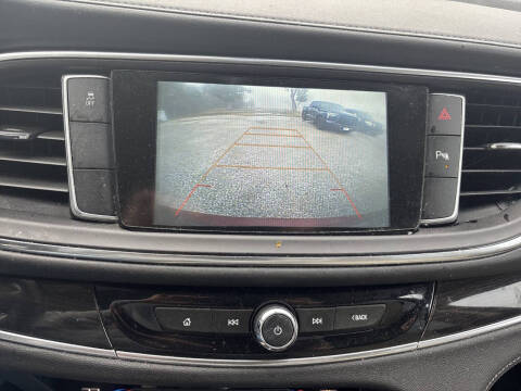 2019 Buick Enclave Essence