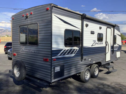 2018 Crossroads RV Zinger