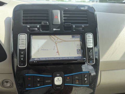 2012 Nissan LEAF SV