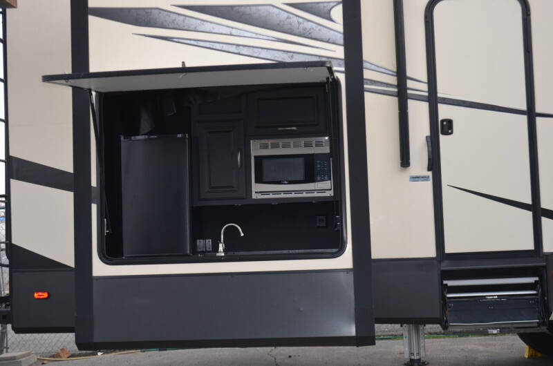 2019 Forest River Sierra