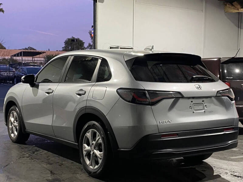 2024 Honda HR-V LX