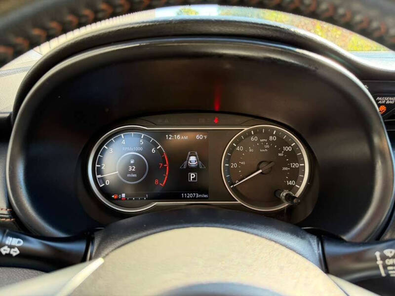 2020 Nissan Kicks SR
