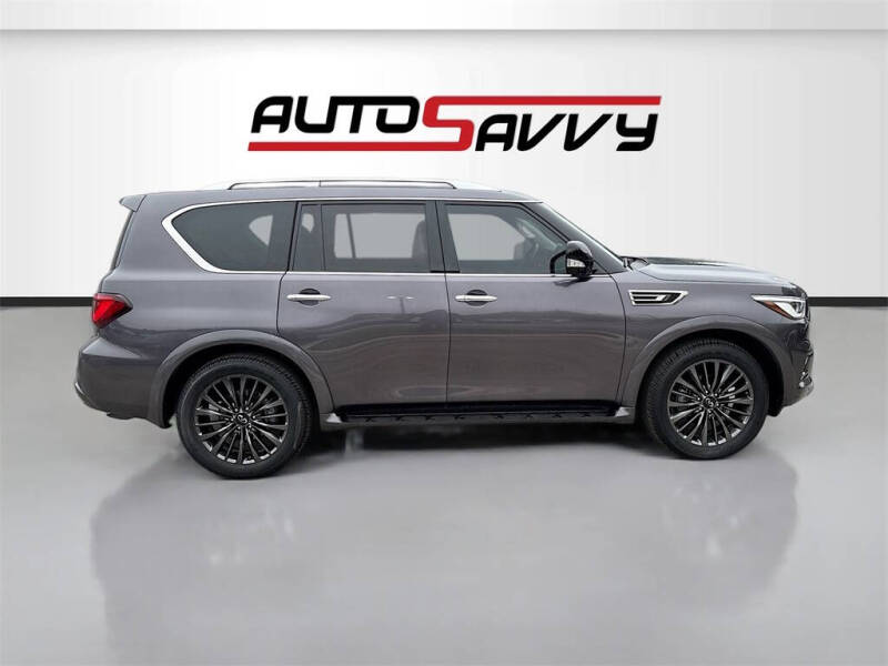 2023 Infiniti QX80 Premium Select