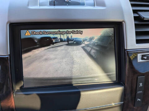 2011 Cadillac Escalade Premium