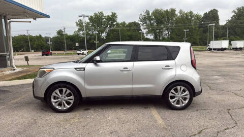 2016 Kia Soul +