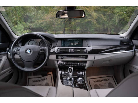 2012 BMW 5 Series 528i